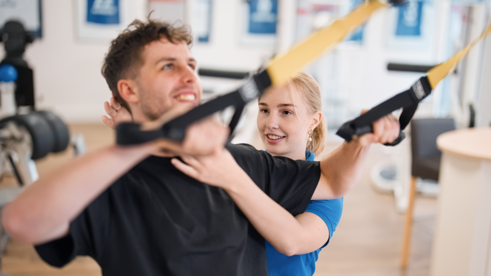 Thorsten-Hennig-Fotografie-PhysioMed-Paderborn-20251124__A1_6095-Edit-2